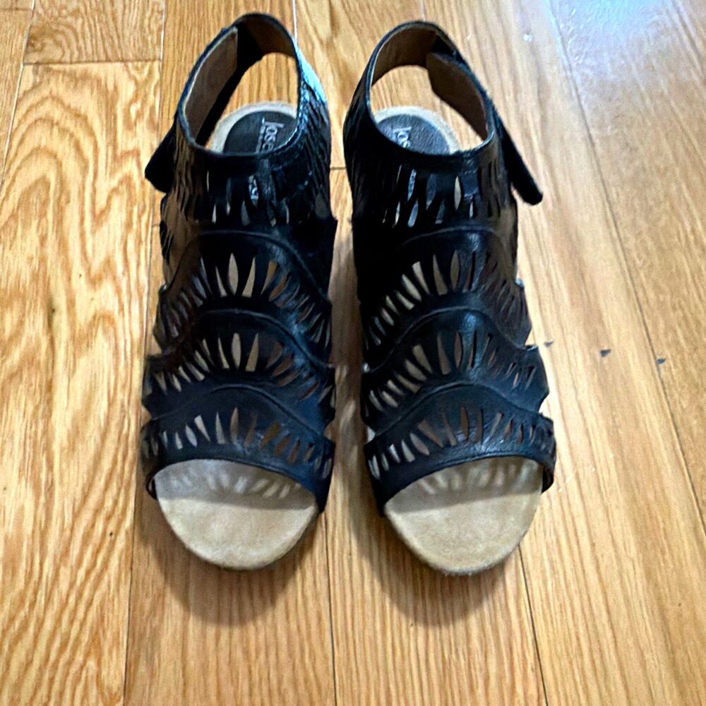 Josef Seibel Women’s Black Leather Strappy Wedge Cut-Out Sandals Sz 6.5
